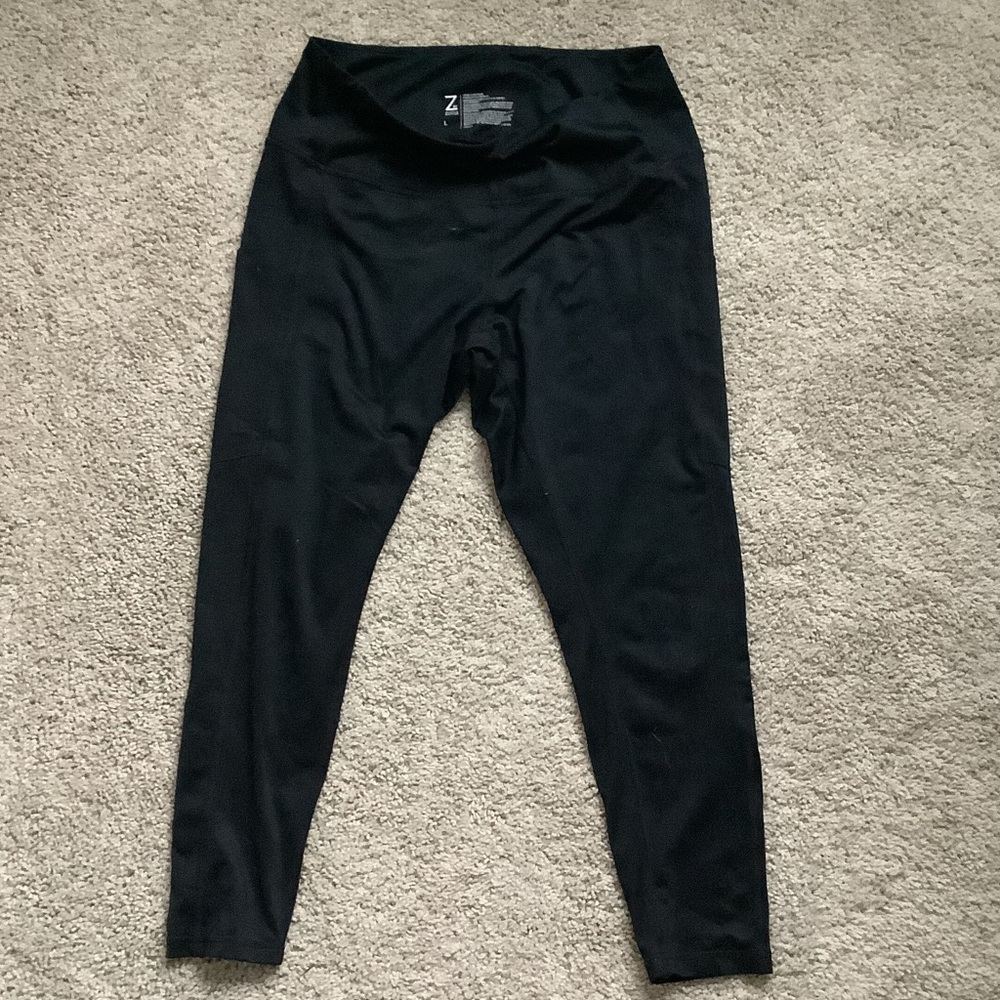 Zella Black Leggings with Pockets (size L)